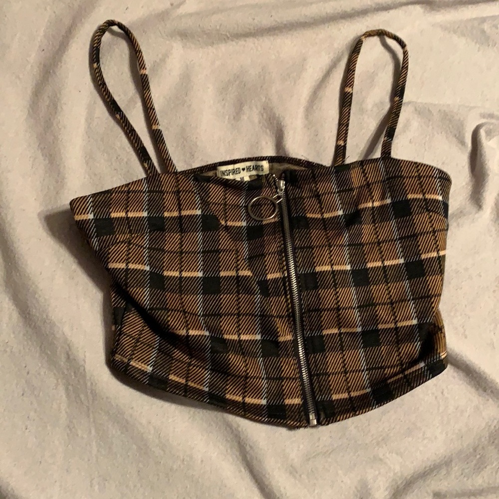 Yellow black tag crop top